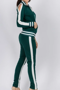 GREEN AND WHITE SET